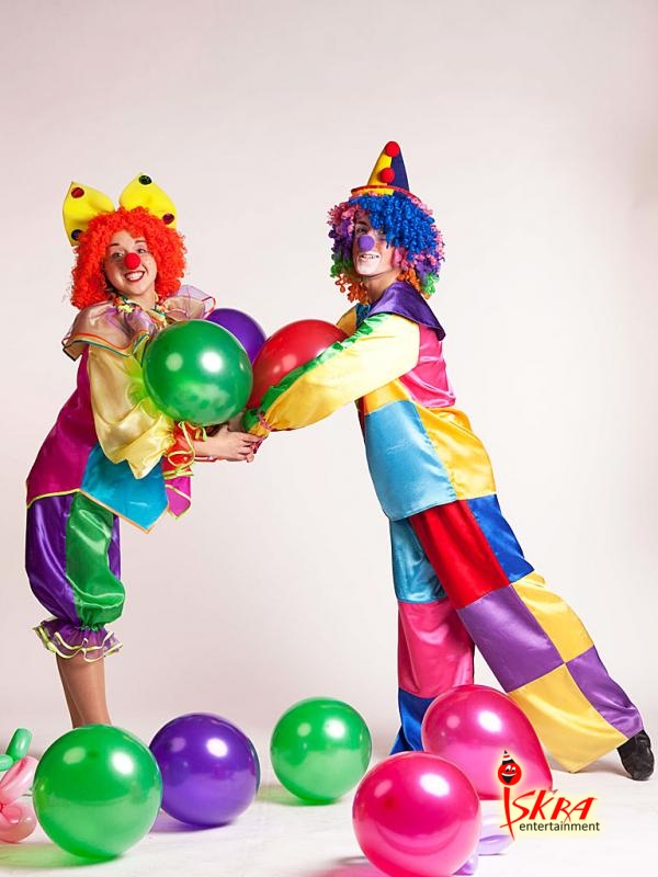 Клоун из шаров для украшения детского праздника